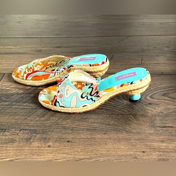 EMILIO PUCCI Multicolor Print w/ Logo Women's Kitten Heel Sandals - Size 7 - Picture 3 of 9